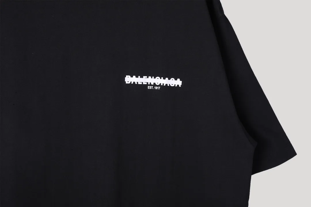 𝐁a𝐋en𝐂i𝐆a ：𝐁A𝐋EN𝐂IA𝐆A/ ；EST T ： 32 240 - # # 24ss Same Style ❗️❗️❗️ size：xs s m l
